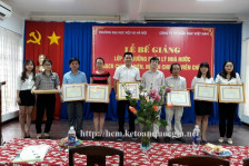 Thông báo Khảo sát nhu cầu đăng ký học lớp Bồi dưỡng quản lý nhà nước ngạch chuyên viên, ngạch chuyên viên chính quý IV năm 2017 Thông báo Khảo sát nhu cầu đăng ký học lớp Bồi dưỡng quản lý nhà nước ngạch chuyên viên, ngạch chuyên viên chính quý IV năm 2017